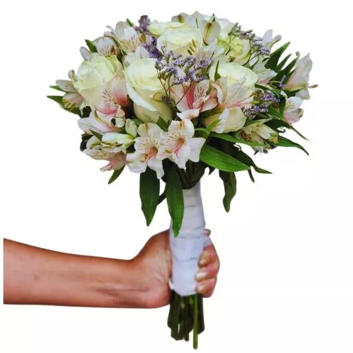 Ramo de novia astromelias y rosas blancas